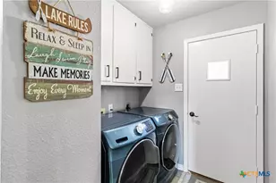 2123 Canyon Lake Dr, Canyon Lake, TX 78133 - Photo 22