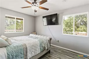 2123 Canyon Lake Dr, Canyon Lake, TX 78133 - Photo 28