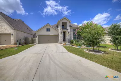 415 Bridle Trail, New Braunfels, TX 78132 - Photo 6