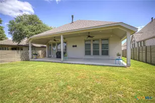 415 Bridle Trl, New Braunfels, TX 78132 - Photo 42
