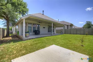 415 Bridle Trl, New Braunfels, TX 78132 - Photo 40