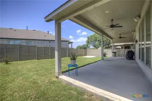 415 Bridle Trl, New Braunfels, TX 78132 - Photo 42
