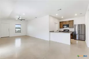 102 Lost Trl, Copperas Cove, TX 76522 - Photo 8