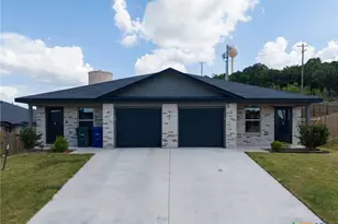 102 Lost Trl, Copperas Cove, TX 76522 - Photo 2