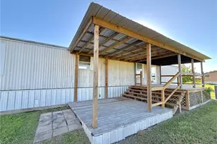 146 Lexie Ln, Victoria, TX 77905 - Photo 4