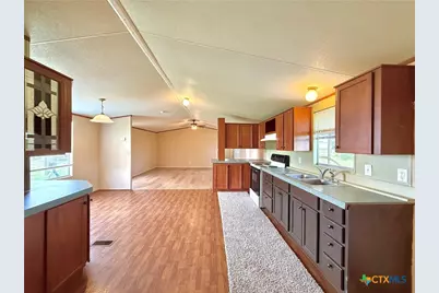 146 Lexie Lane, Victoria, TX 77905 - Photo 8