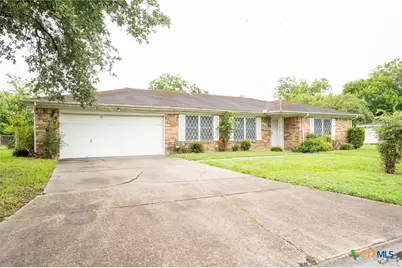 2411 Ozark Street, Victoria, TX 77901 - Photo 2