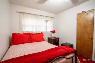 2411 Ozark St, Victoria, TX 77901 - Photo 12