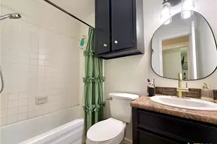 505 Camelot Dr, Victoria, TX 77901 - Photo 14
