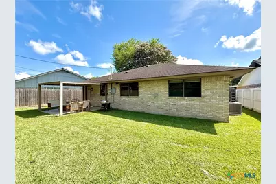 505 Camelot Drive, Victoria, TX 77901 - Photo 22