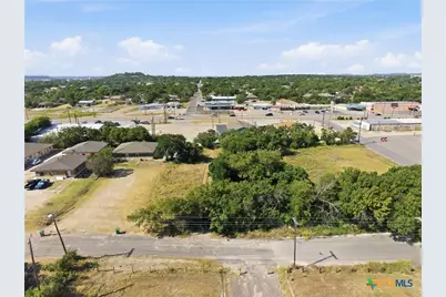 307 W Valley Road, Harker Heights, TX 76548 - Photo 4