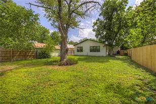631 S Santa Clara Ave, New Braunfels, TX 78130 - Photo 38
