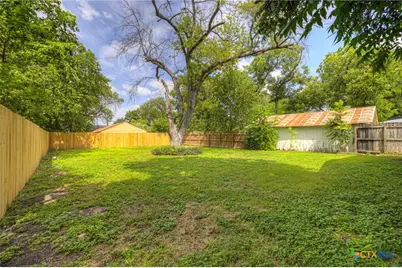 631 S Santa Clara Avenue, New Braunfels, TX 78130 - Photo 34
