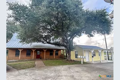 4802 Country Lane, Victoria, TX 77904 - Photo 4