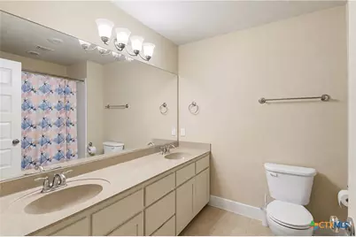 1720 Nordberg, Seguin, TX 78155 - Photo 20