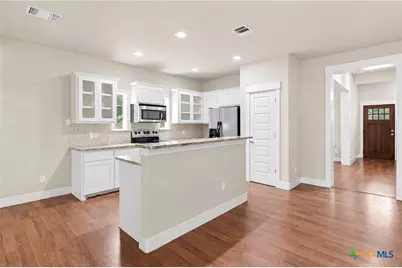 1720 Nordberg, Seguin, TX 78155 - Photo 6