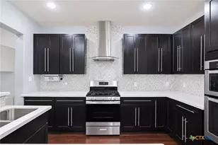 115 San Polo Ct, Victoria, TX 77904 - Photo 10