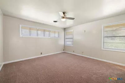 3017 W Avenue T, Temple, TX 76504 - Photo 14