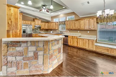 606 N Glendale Street, Hallettsville, TX 77964 - Photo 20