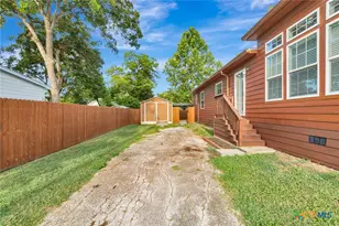 606 N Glendale St, Hallettsville, TX 77964 - Photo 48