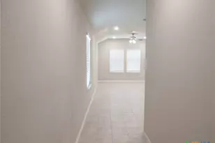 1210 Lindsey Dr, Copperas Cove, TX 76522 - Photo 2