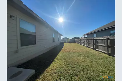 758 Saengerhalle Road, New Braunfels, TX 78130 - Photo 24