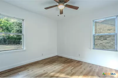 1809 S 13th Street, Temple, TX 76504 - Photo 12