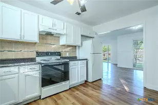 1809 S 13th St, Temple, TX 76504 - Photo 8