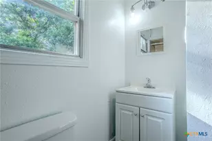 1809 S 13th St, Temple, TX 76504 - Photo 14
