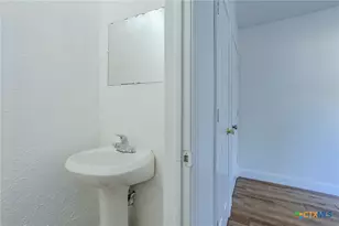 1809 S 13th St, Temple, TX 76504 - Photo 20