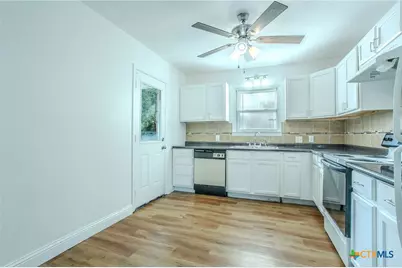 1809 S 13th Street, Temple, TX 76504 - Photo 6
