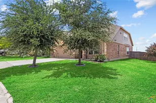 1865 Logan Trail, New Braunfels, TX 78130 - Photo 2