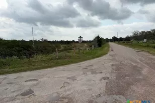 2609 Co Rd 216, Giddings, TX 78942 - Photo 1