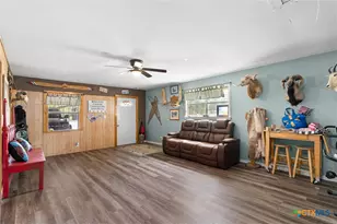 1172 Co Rd 418, Thorndale, TX 76577 - Photo 26