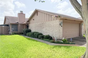 214 Rattan Dr, Victoria, TX 77901 - Photo 8