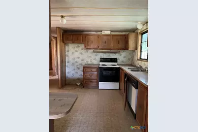 605 E Chappel Road, San Saba, TX 76877 - Photo 10