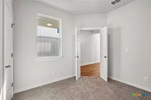 761 Whitman St, New Braunfels, TX 78130 - Photo 14