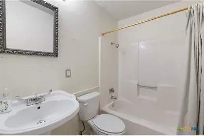 3401 Jewell Drive, Gatesville, TX 76528 - Photo 12
