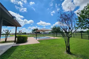 249 Val Verde Dr, New Braunfels, TX 78130 - Photo 36