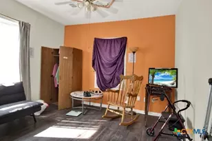 620 E 8th Ave, Belton, TX 76513 - Photo 18