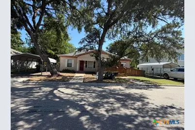 620 E 8th Avenue, Belton, TX 76513 - Photo 1