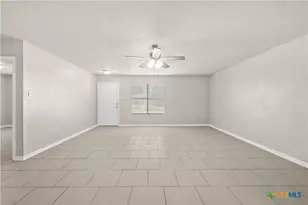 4200 Tidal Wave Dr, Killeen, TX 76549 - Photo 8