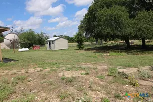 525 Co Rd 214, Jonesboro, TX 76538 - Photo 34