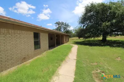 525 County Road 214, Jonesboro, TX 76538 - Photo 2