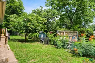 405 Downing St, Belton, TX 76513 - Photo 36