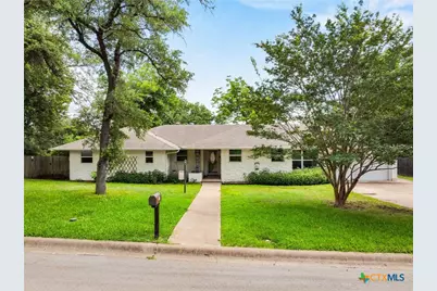 405 Downing Street, Belton, TX 76513 - Photo 2