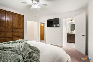 405 Downing St, Belton, TX 76513 - Photo 22