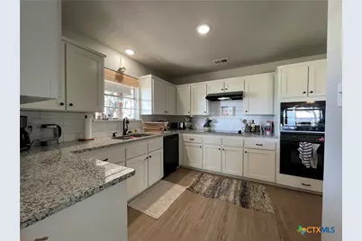 6315 Beau Allen Court, Salado, TX 76571 - Photo 2