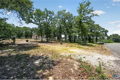 922 Northwood Circle, Rockdale, TX 76567 - Photo 20