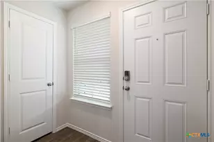 2881 Brogan Creek, New Braunfels, TX 78130 - Photo 22